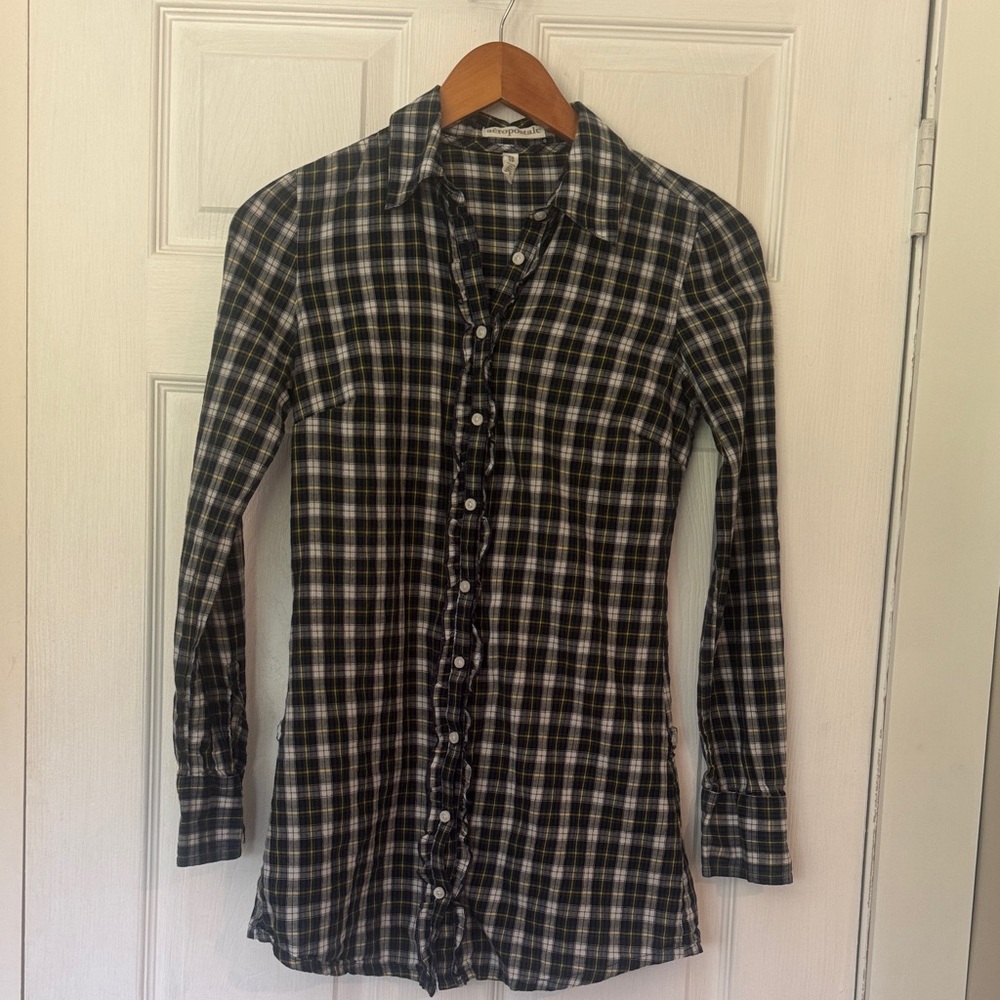 Aeropostale Navy, White, & Yellow Plaid Button-Up Shirt